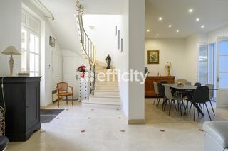  Maison � vendre 9 pi�ces 223 m�