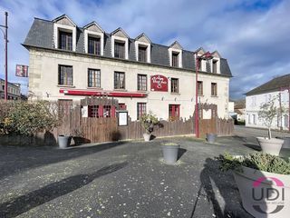  Immeuble � vendre 2 pi�ces 585 m�