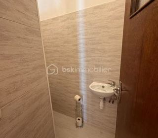  Immeuble � vendre 7 pi�ces 156 m�