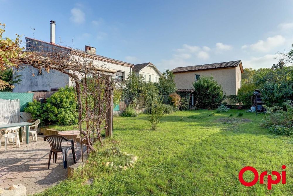 � vendre  Maison Villeurbanne (69100)