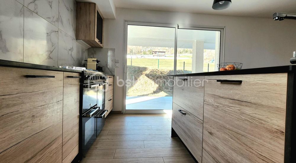 � vendre  Maison Gex (01170)