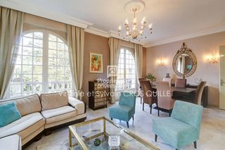  Maison � vendre 8 pi�ces 215 m�