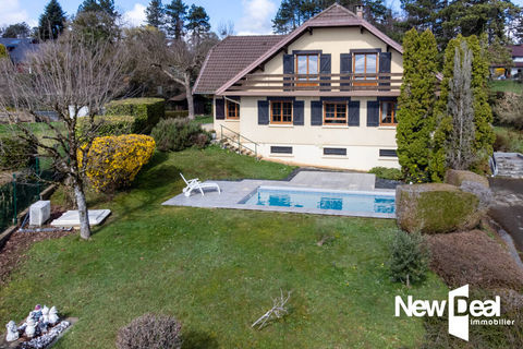   EXCLUSIVITE MONTFAUCON MAISON DE TYPE 7 DE 230 M2 Maison - 7 pi�ce(s) - 230 m�