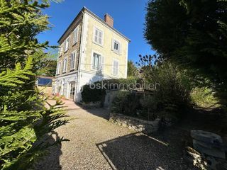  Propri�t�/ch�teau � vendre 7 pi�ces 150 m�