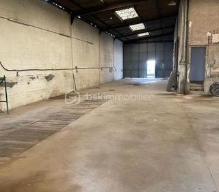  Immeuble � vendre 8 pi�ces 606 m�