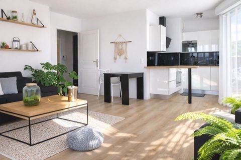   Spacieux appartement 2 pi�ces avec terrasse et parking privatif Appartement - 2 pi�ce(s) - 54 m�