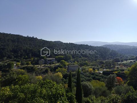   Charmante maison de village sur Lagorce en Ard�che Maison - 6 pi�ce(s) - 156 m�