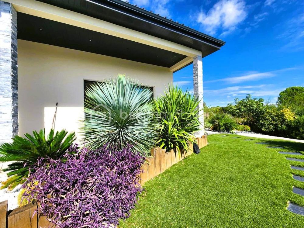 � vendre  Villa Tourbes (34120)