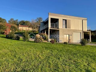  Maison � vendre 4 pi�ces 135 m�