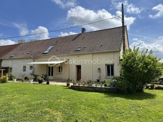  Maison � vendre 10 pi�ces 222 m�