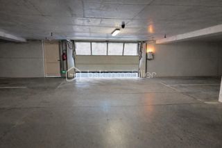  Parking / Garage � vendre 12 m�