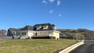  Maison � vendre 9 pi�ces 200 m�