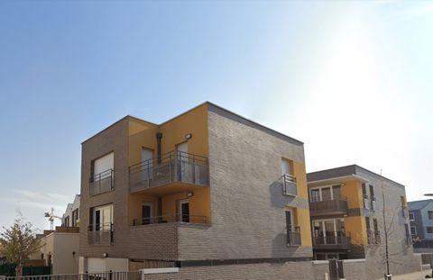   Studio avec terrasse � BEZANNES Appartement - 1 pi�ce(s) - 26 m�