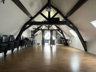  Immeuble � vendre 7 pi�ces 187 m�