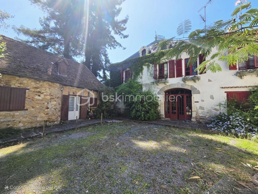 � vendre  Propri�t�/ch�teau Salies-de-B�arn (64270)