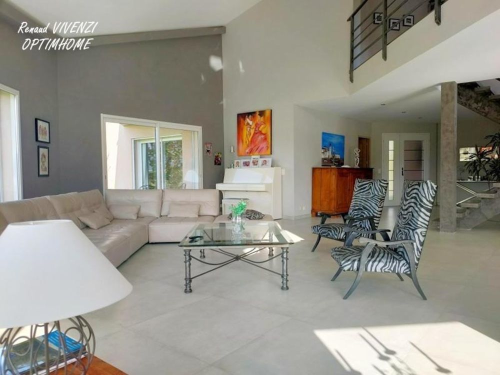 � vendre  Propri�t�/ch�teau Rigarda (66320)