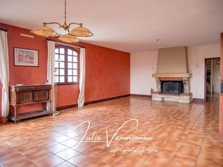  Maison � vendre 7 pi�ces 248 m�