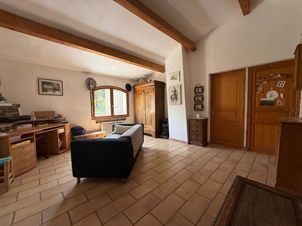 � vendre  Maison Paradou (13520)