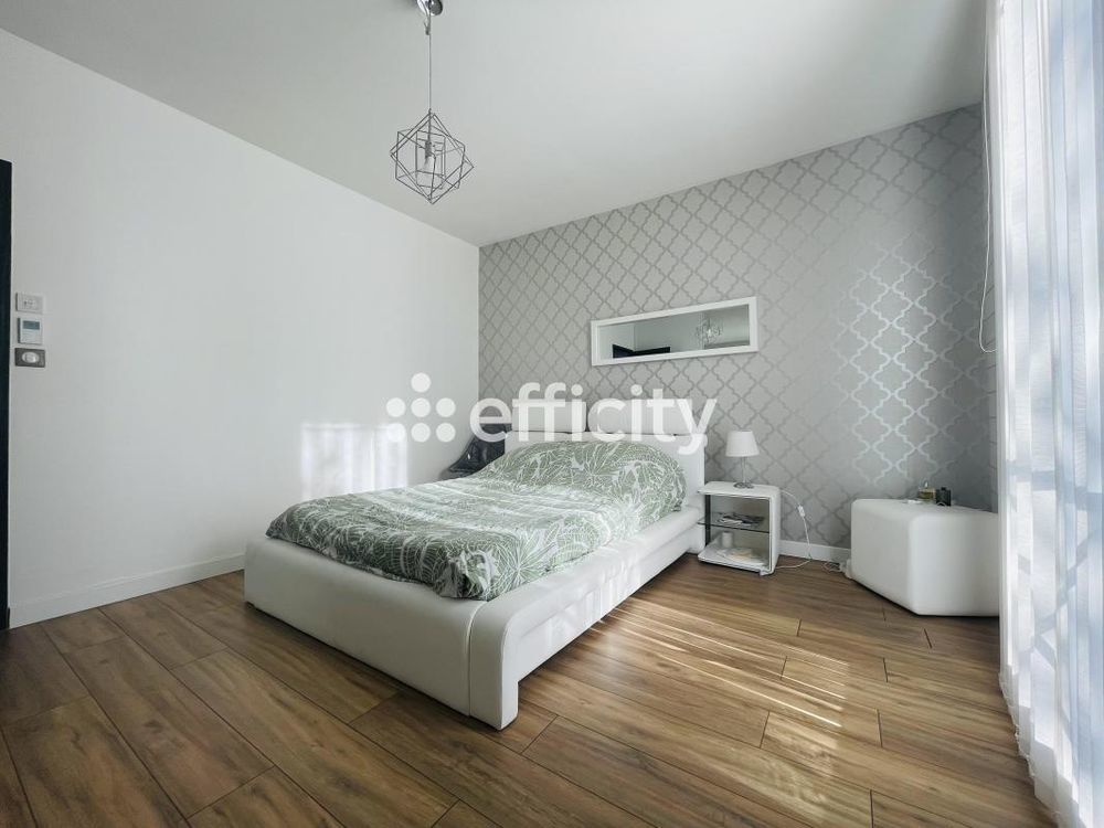 � vendre  Propri�t�/ch�teau Bordeaux (33300)