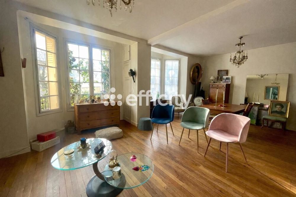� vendre  Maison Versailles (78000)