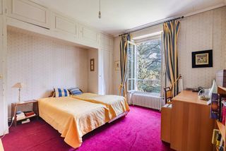  Maison � vendre 10 pi�ces 240 m�