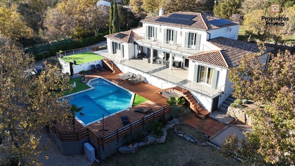 � vendre  Villa Saint-Maximin-la-Sainte-Baume (83470)