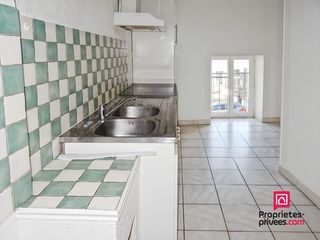  Immeuble � vendre 6 pi�ces 137 m�