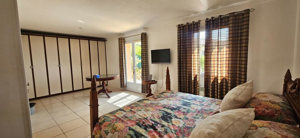 � vendre  Maison Toulon (83200)