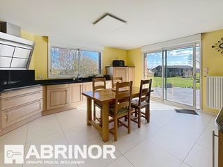  Villa � vendre 6 pi�ces 213 m�