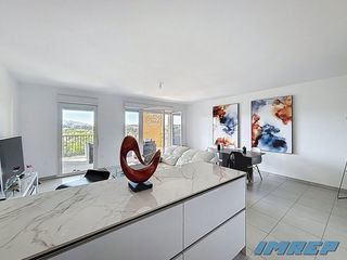  Appartement � vendre 4 pi�ces 83 m�