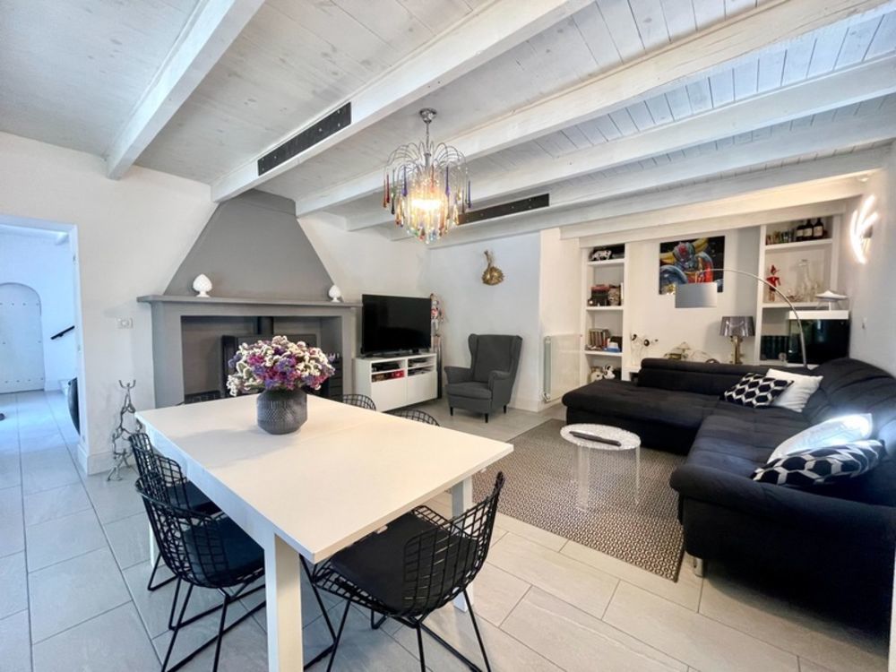 � vendre  Maison Aigues-Mortes (30220)