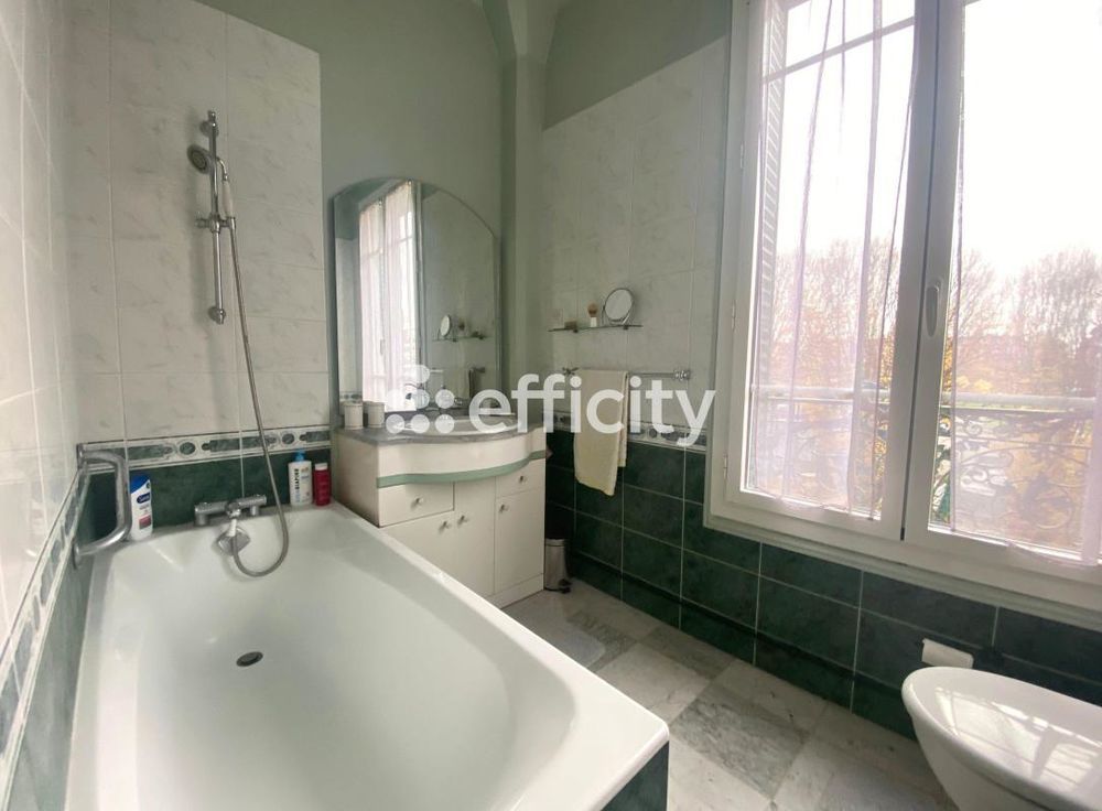 � vendre  Maison Rueil-Malmaison (92500)