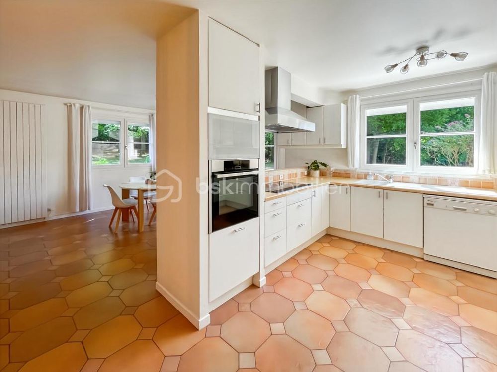 � vendre  Propri�t�/ch�teau Lardy (91510)