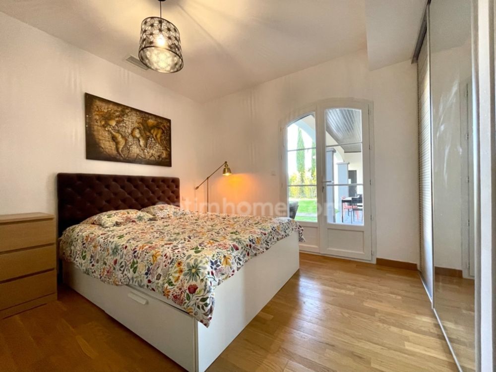 � vendre  Maison Aigues-Mortes (30220)