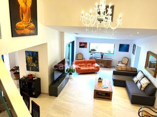  Villa � vendre 5 pi�ces 205 m�