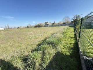  Terrain � vendre 4300 m�