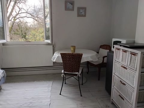   Chambre de 21m2 � louer sur Lamonzie-Saint-Martin Appartement - 1 pi�ce(s) - 21 m�