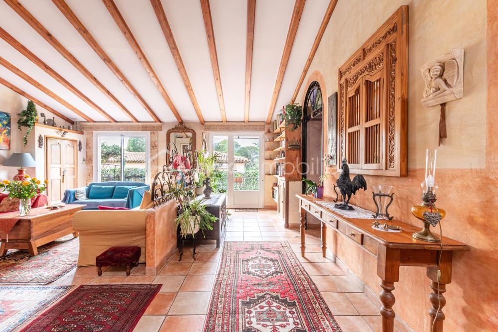 � vendre  Maison Saint-Rapha�l (83700)