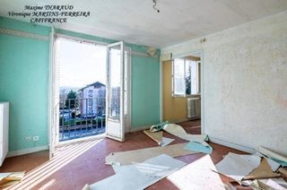  Immeuble � vendre 15 + pi�ces 649 m�