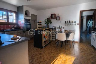  Maison � vendre 6 pi�ces 200 m�