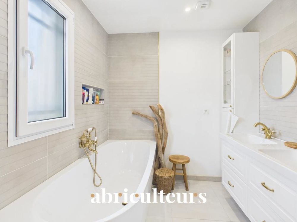 � vendre  Maison Aix-en-Provence (13100)