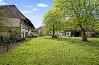  Immeuble � vendre 7 pi�ces 240 m�