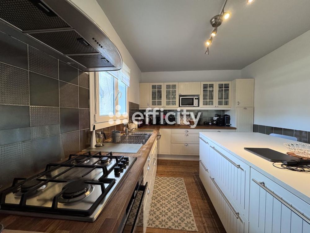 � vendre  Villa Lanton (33138)