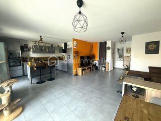  Appartement � vendre 3 pi�ces 71 m�