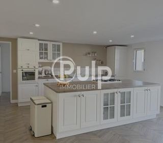  Maison � vendre 9 pi�ces 217 m�