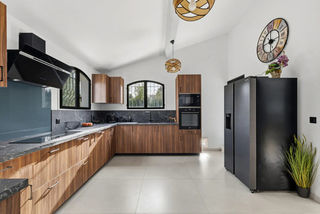  Villa � vendre 7 pi�ces 210 m�