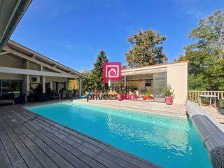  Maison � vendre 7 pi�ces 200 m�