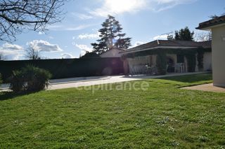  Villa � vendre 7 pi�ces 220 m�