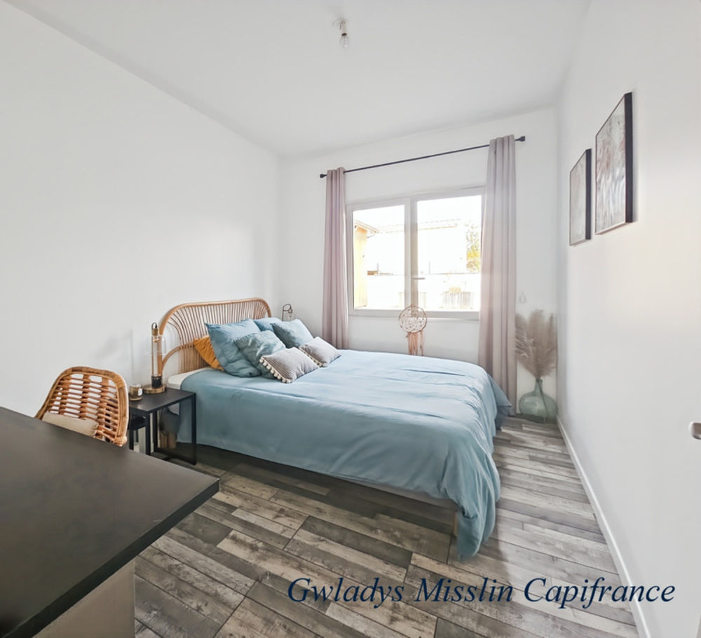 � vendre  Propri�t�/ch�teau Eysines (33320)