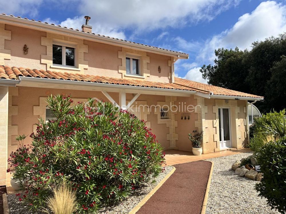 � vendre  Villa Soulac-sur-Mer (33780)